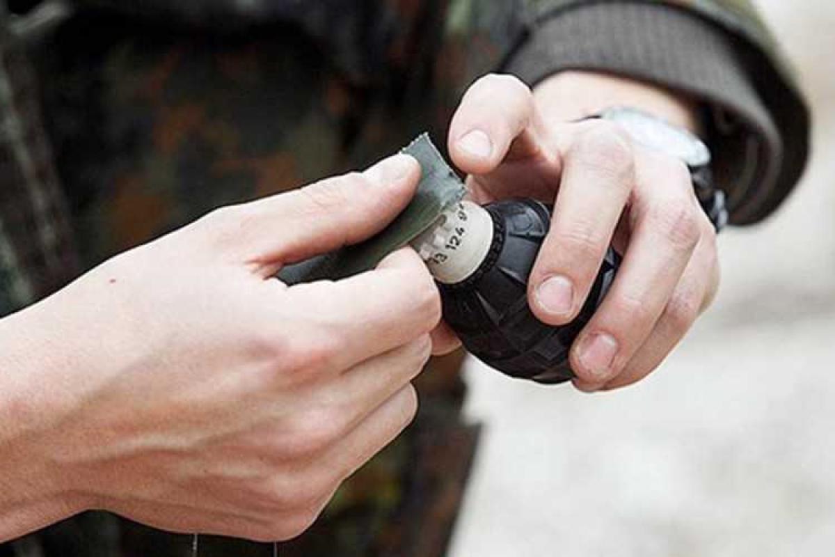 В Тверской области РФ в админздание бросили гранату