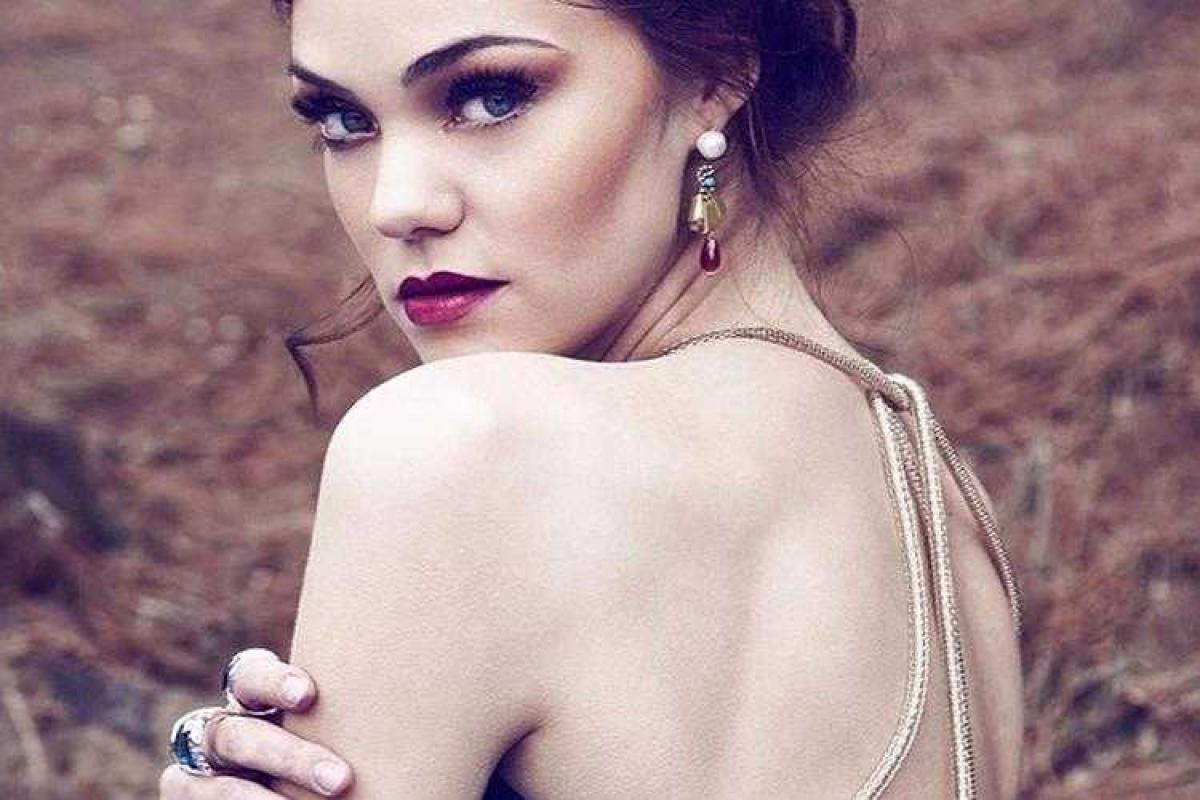 Россиянка, засветившаяся в «Игре престолов», снялась для мужского глянца