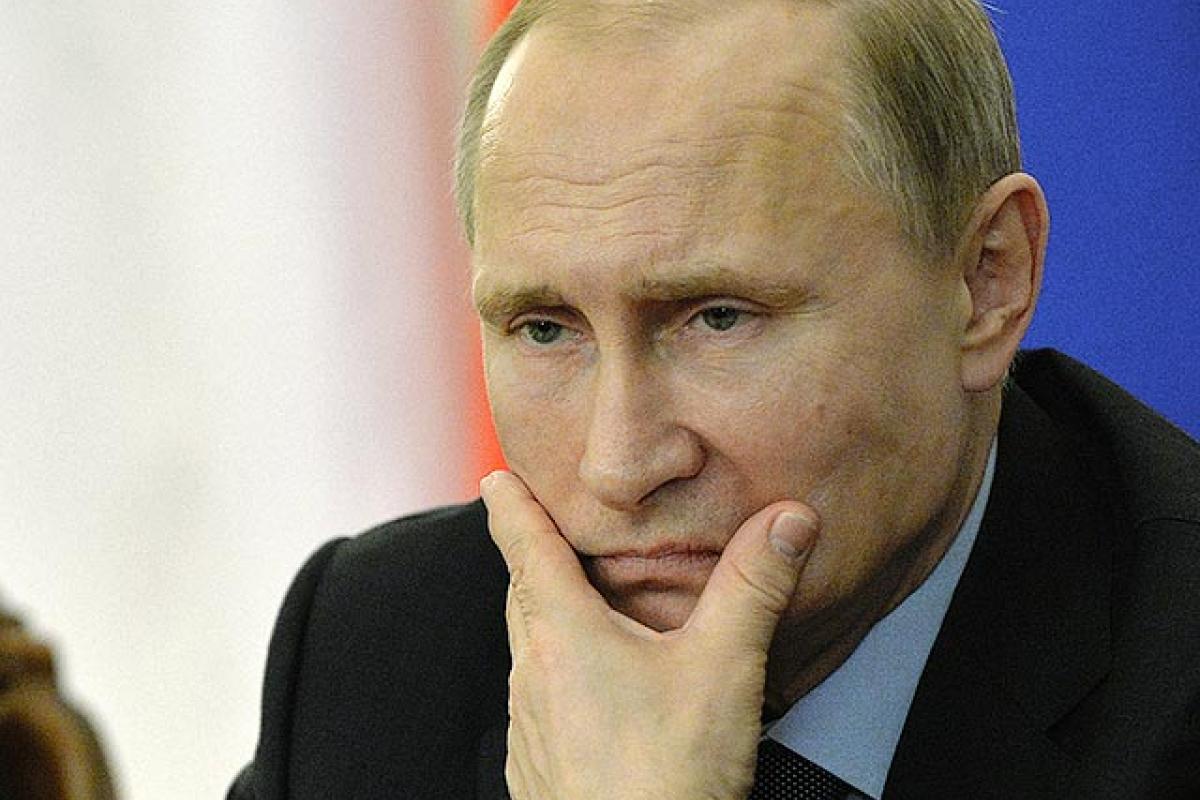 О. Пономарь: Два ножа в спину Путина и контрольный выстрел в "Газпром" О. Пономарь: Два ножа в спину Путина и контрольный выстрел в "Газпром"