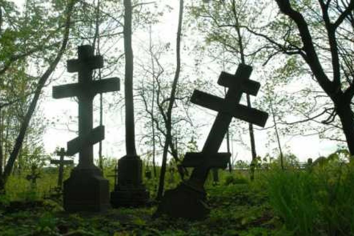 На Житомирщине мужчина обворовал кладбище На Житомирщине мужчина обворовал кладбище
