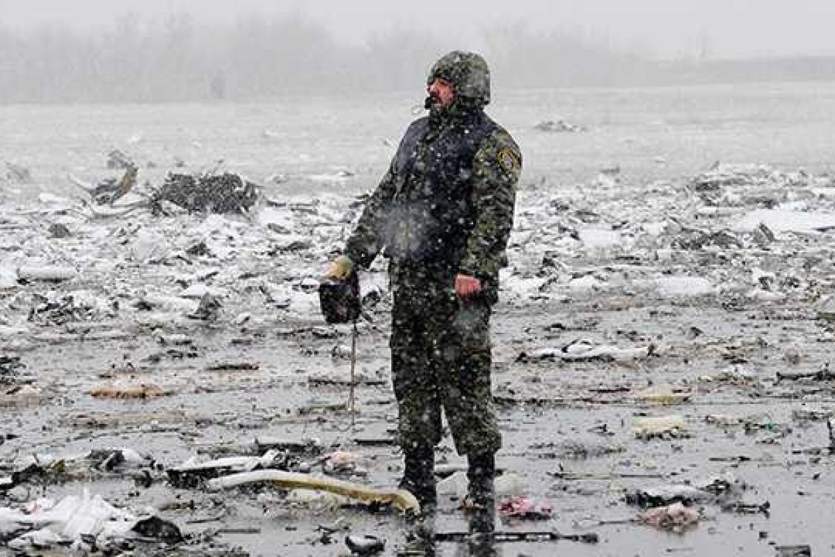 Гройсман выразил соболезнования семьям погибших в авиакатастрофе 