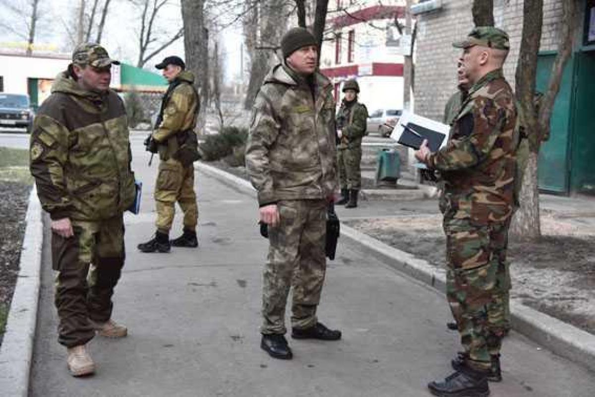 Спецотработка в Авдеевке: задержаны диверсант и группа мародеров Спецотработка в Авдеевке: задержаны диверсант и группа мародеров