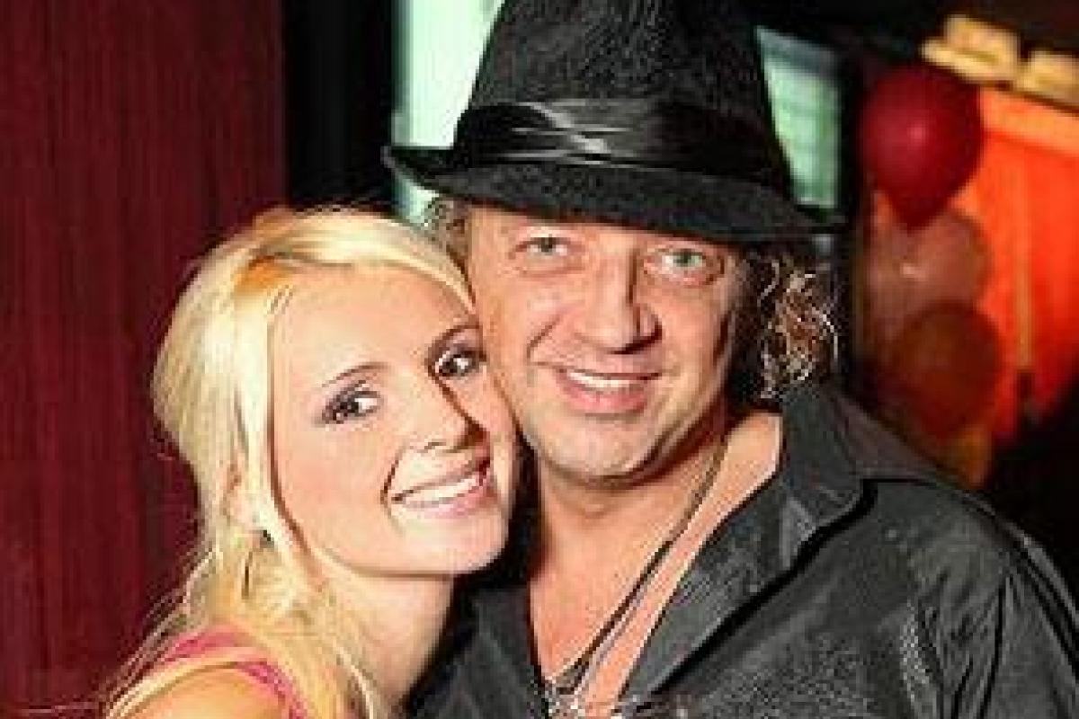 Известный певец Роман Жуков рассказал о семейной традиции