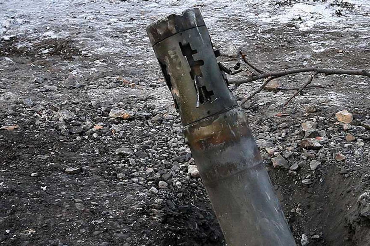 Вблизи Донецка группа террористов подорвалась на боеприпасах к РСЗО БМ-21 «Град» Вблизи Донецка группа террористов подорвалась на боеприпасах к РСЗО БМ-21 «Град»