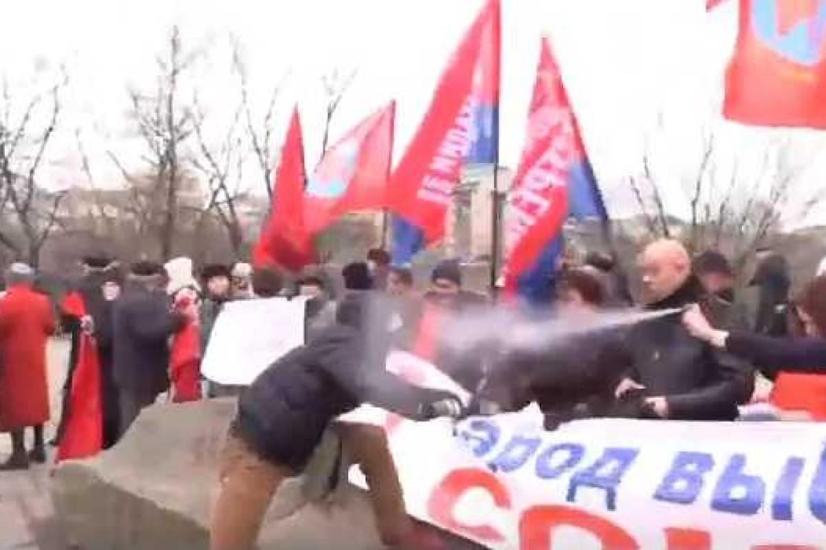 Адепты партии «ПСПУ» во главе с Н. Витренко просят Обаму наказать «Азов»