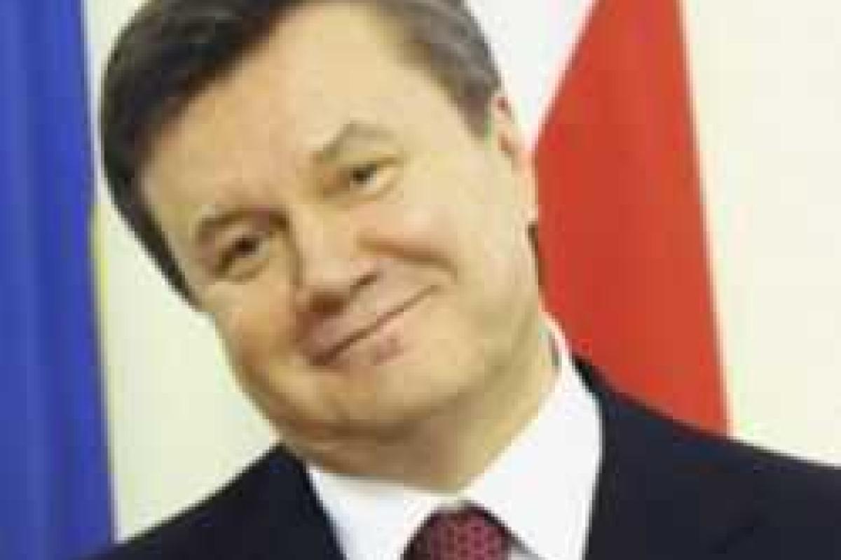 Януковича ждут в Украине и приготовили ему «сексуальный подарок»