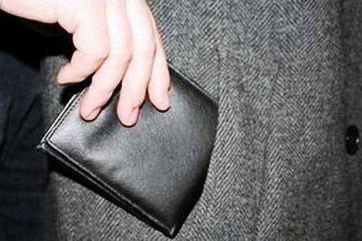 На Харьковщине квартирантка ограбила пенсионерку На Харьковщине квартирантка ограбила пенсионерку