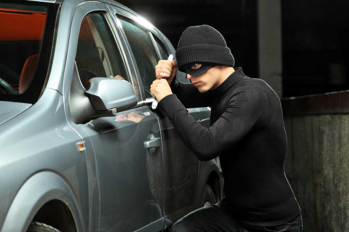 В Киеве за прошедшие сутки угнали 4 авто В Киеве за прошедшие сутки угнали 4 авто