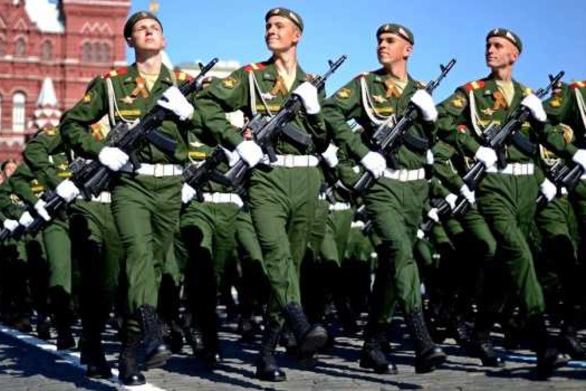 Сотник: После Украины и Сирии Путин начнет добивать россиян Сотник: После Украины и Сирии Путин начнет добивать россиян