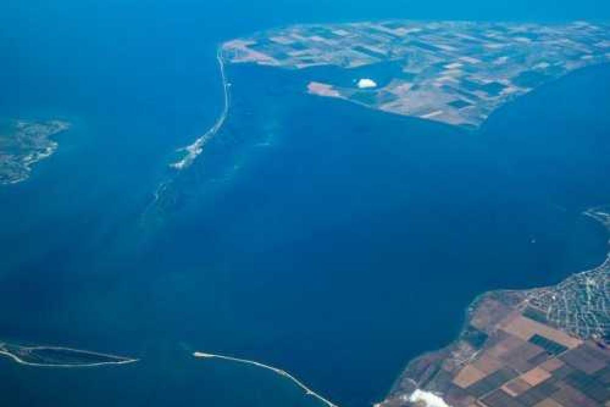 На дне Керченского пролива найдены три военных самолета На дне Керченского пролива найдены три военных самолета