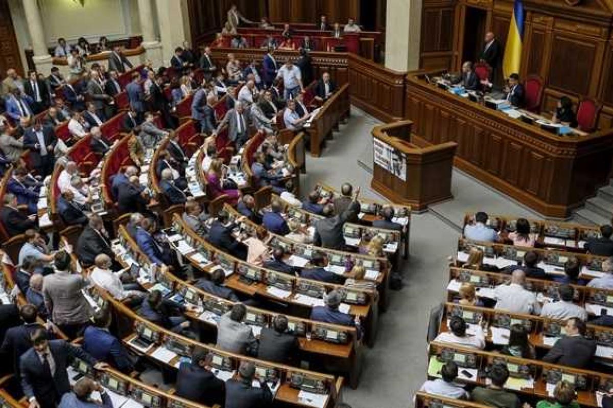 Закон о спецконфискации ставит под риск средства всех граждан Украины, – политолог