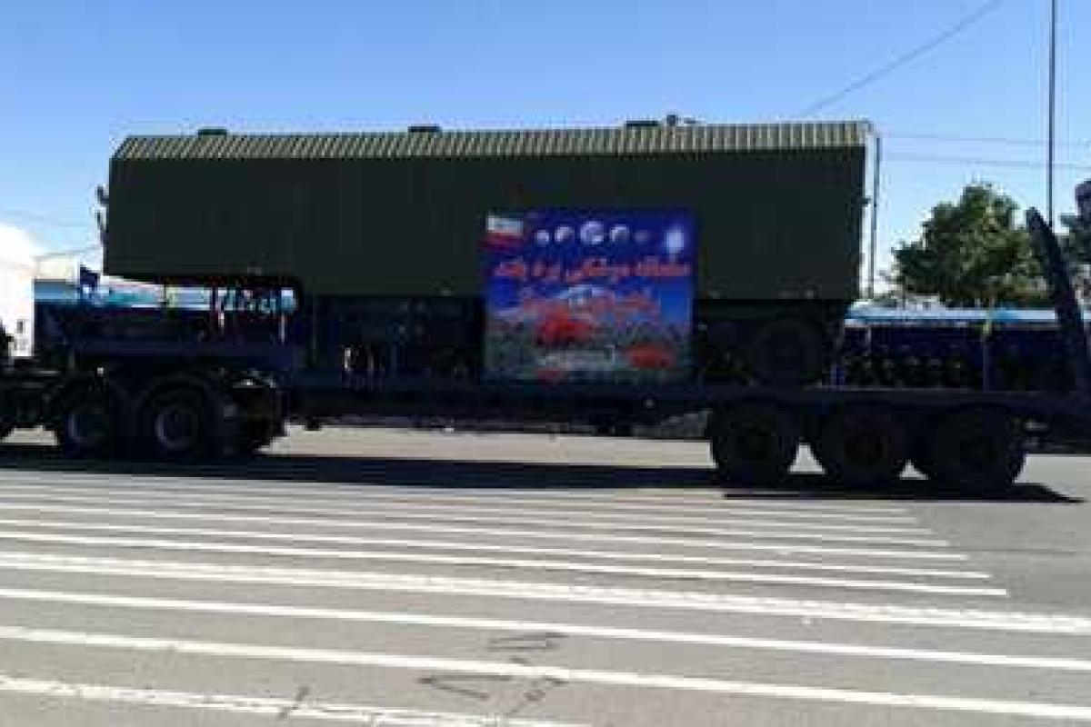 Иран впервые показал на параде российские С-300