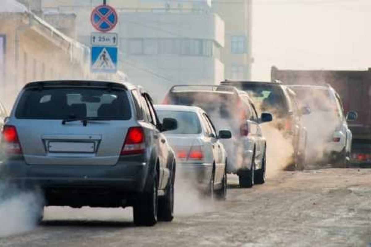 Киевские дороги загружены на 3 балла Киевские дороги загружены на 3 балла