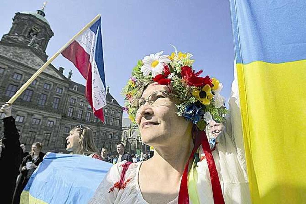 Кто виноват в провале референдума в Голландии? Мнение украинцев
