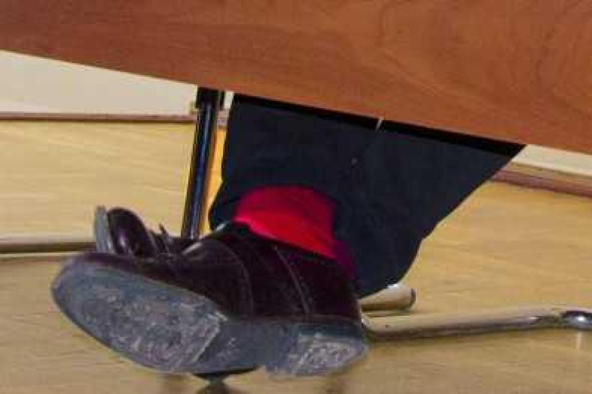 Соцсети позабавили оригинальные носки одесского чиновника