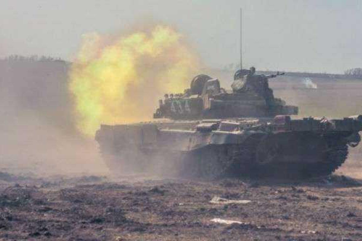 Боевики «ДНР» устроили бунт и подожгли свои танки - ГУР Боевики «ДНР» устроили бунт и подожгли свои танки - ГУР