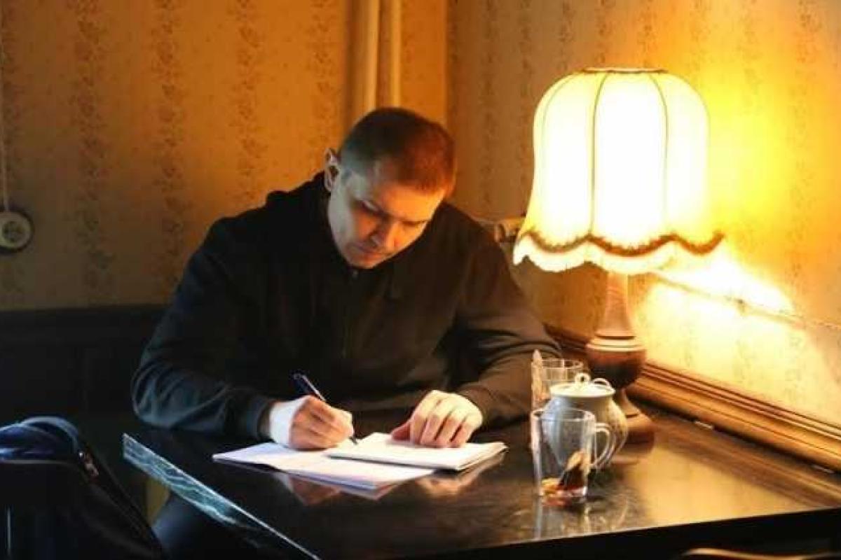 Никакого будущего у России в ее нынешнем виде нет, - российский публицист Никакого будущего у России в ее нынешнем виде нет, - российский публицист