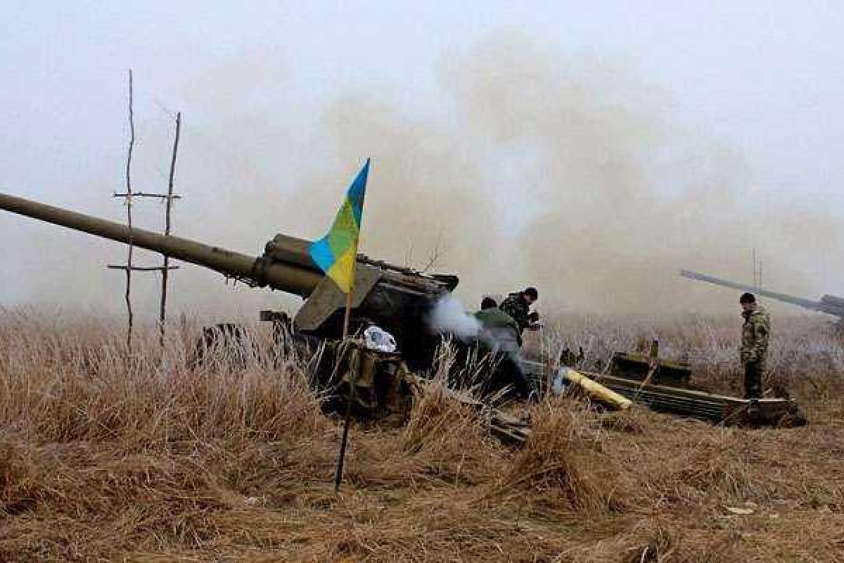 Боец АТО сообщил об уничтожении блиндажа боевиков Боец АТО сообщил об уничтожении блиндажа боевиков