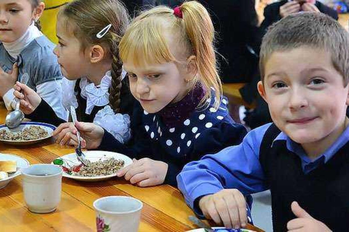 Главари «ЛНР» прикарманивают еду из детсадов и школ