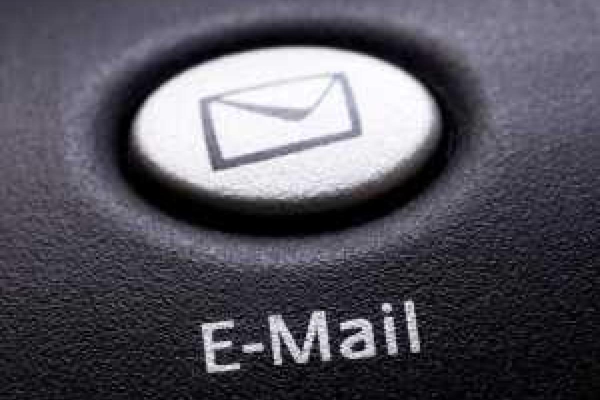 Молодого британца шокировало письмо от умершего отца