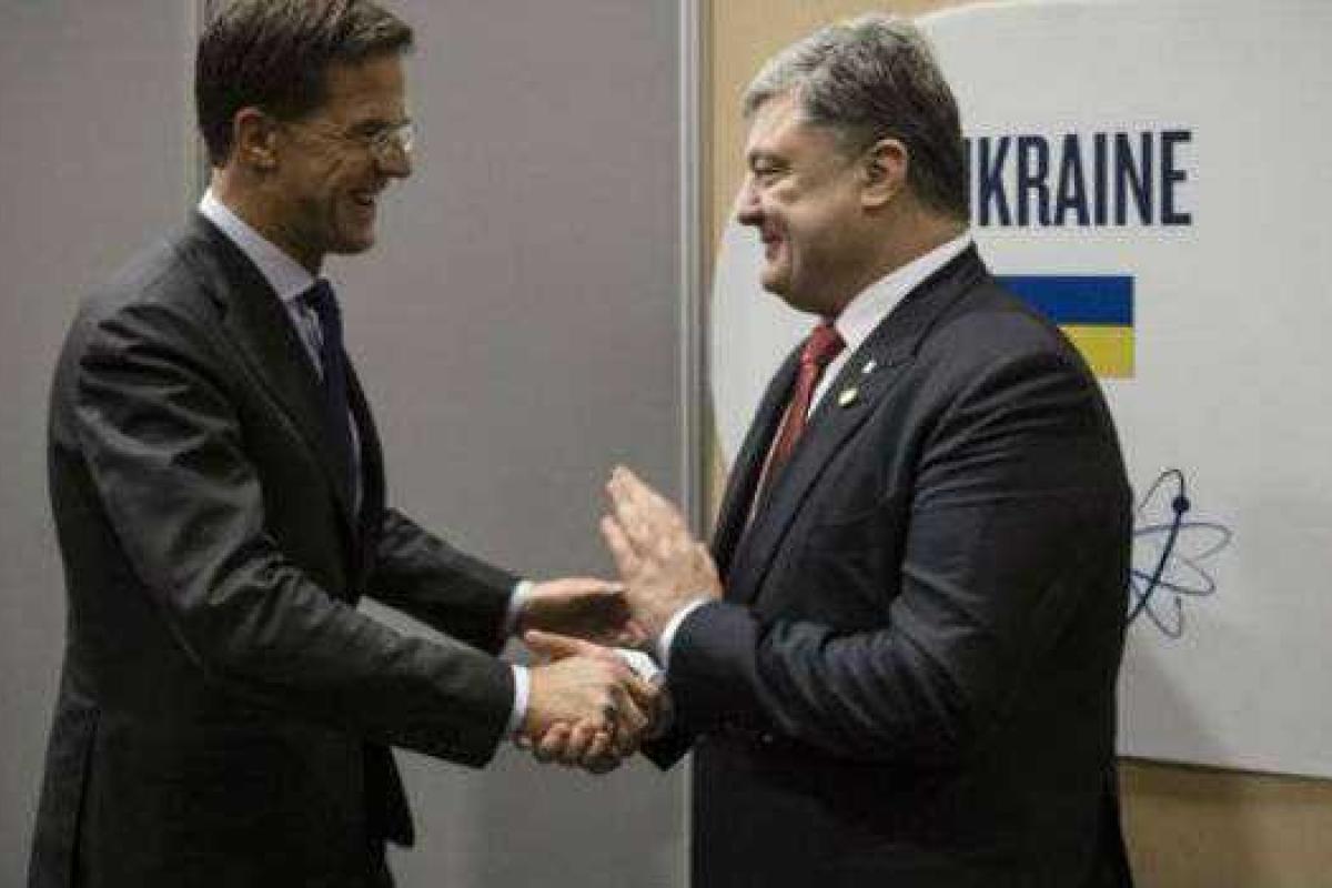 Нидерланды поддержат безвизовый режим с Украиной - Рютте