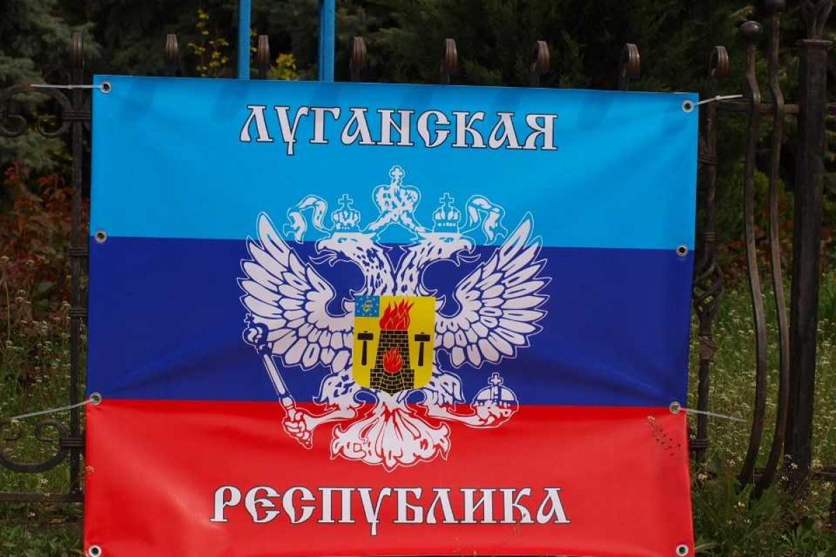 Сепаратисты опровергли информацию о краже бюста Сталина в Луганске  Сепаратисты опровергли информацию о краже бюста Сталина в Луганске