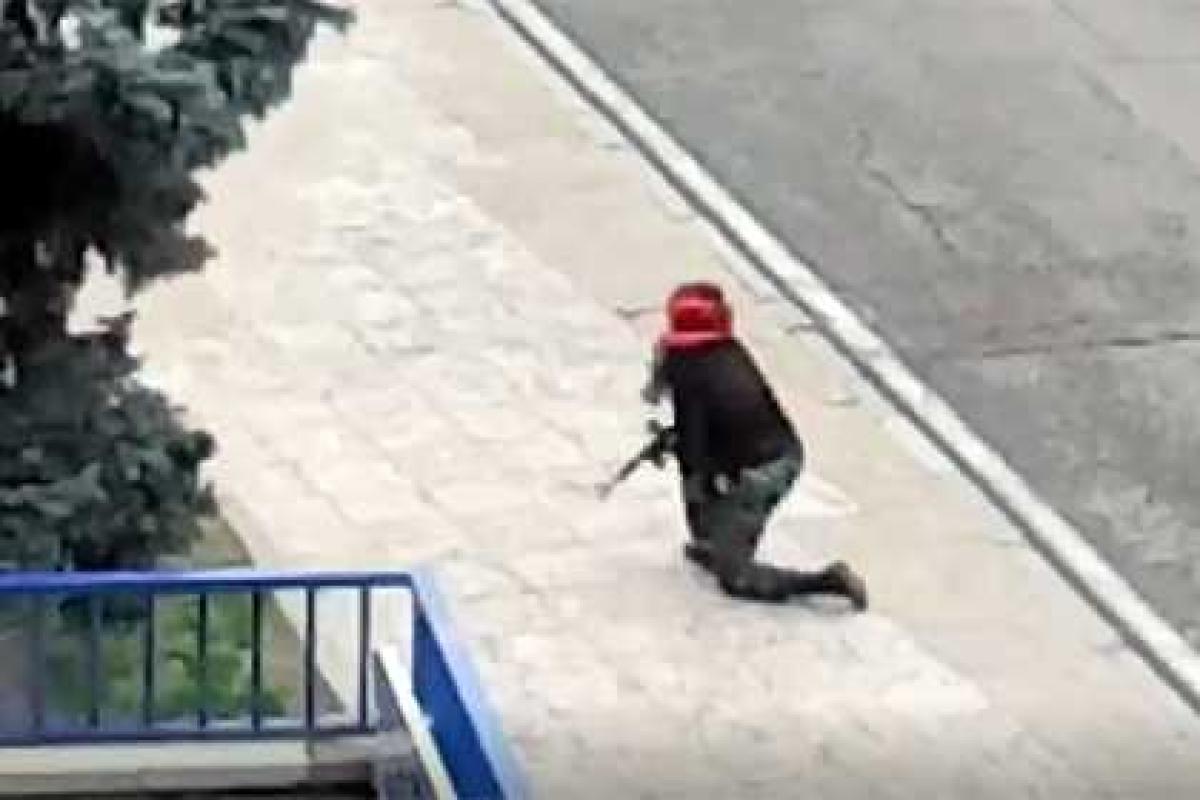 Жителей Мадрида напугала "женщина-Рэмбо"