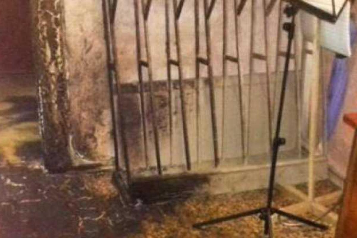 Мариуполец из-за 10-летней обиды поджег музыкальную школу Мариуполец из-за 10-летней обиды поджег музыкальную школу