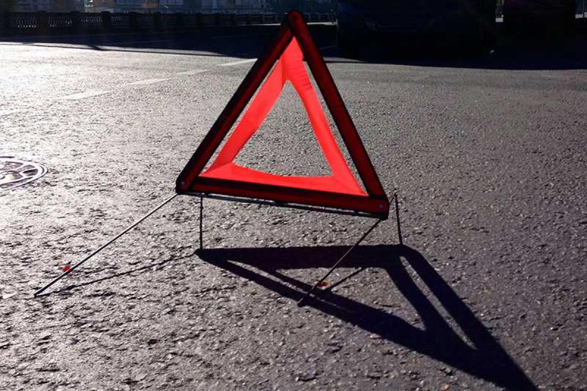 В Горловке очередное ДТП: автобус столкнулся с легковым автомобилем В Горловке очередное ДТП: автобус столкнулся с легковым автомобилем