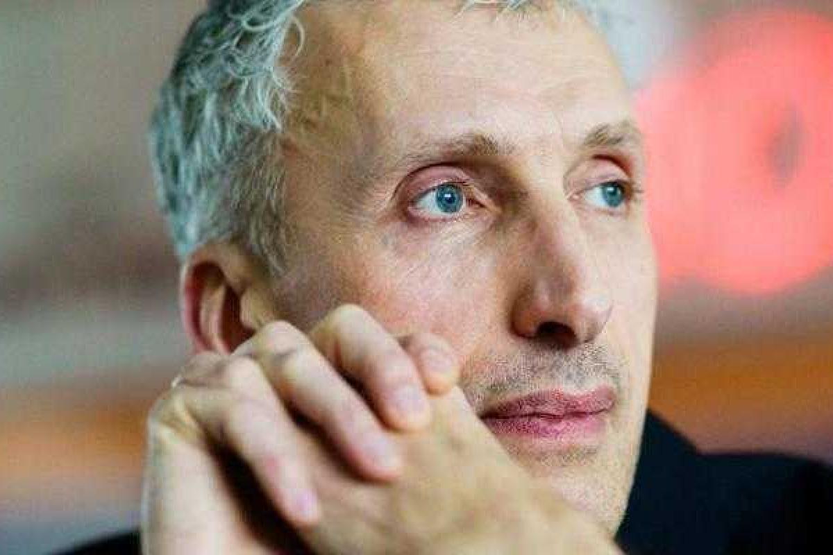 Пономарь: РФ продолжают обставлять флажками, а в Украину должна приехать сильная женщина-дипломат Пономарь: РФ продолжают обставлять флажками, а в Украину должна приехать сильная женщина-дипломат