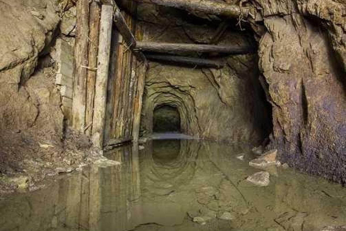 Эксперт: Затопление шахт на Донбассе может повлечь экологическое бедствие Эксперт: Затопление шахт на Донбассе может повлечь экологическое бедствие