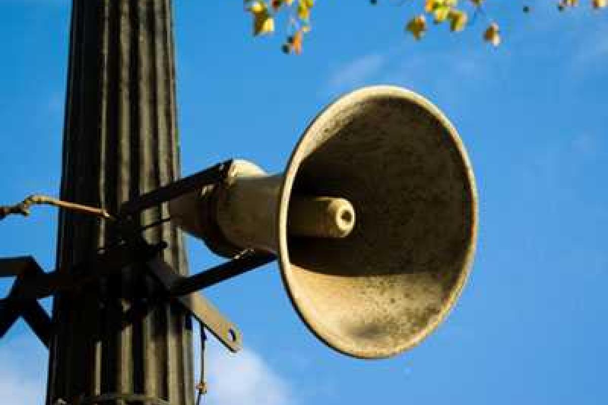 Реалии "ЛНР": Плотницкий приказал засыпать и просыпаться под "гимн республики" Реалии "ЛНР": Плотницкий приказал засыпать и просыпаться под "гимн республики"