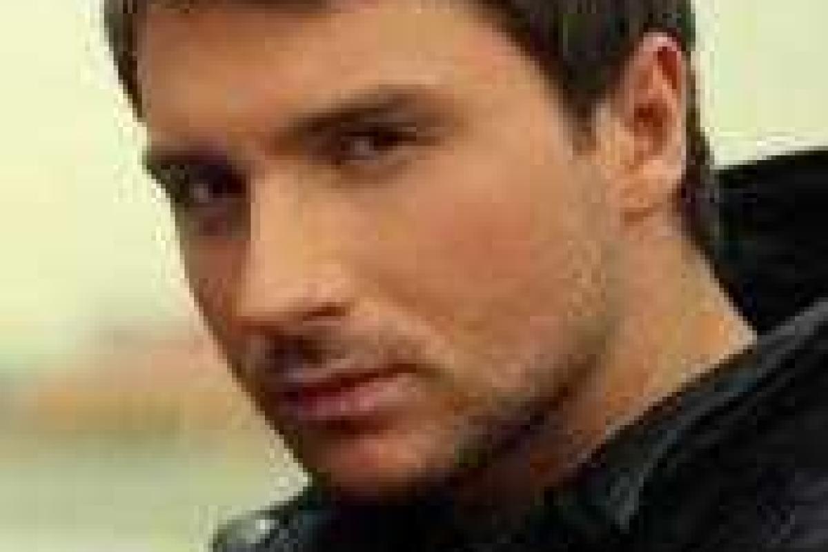 Иностранные СМИ опубликовали скандальный интимный снимок Сергея Лазарева Иностранные СМИ опубликовали скандальный интимный снимок Сергея Лазарева