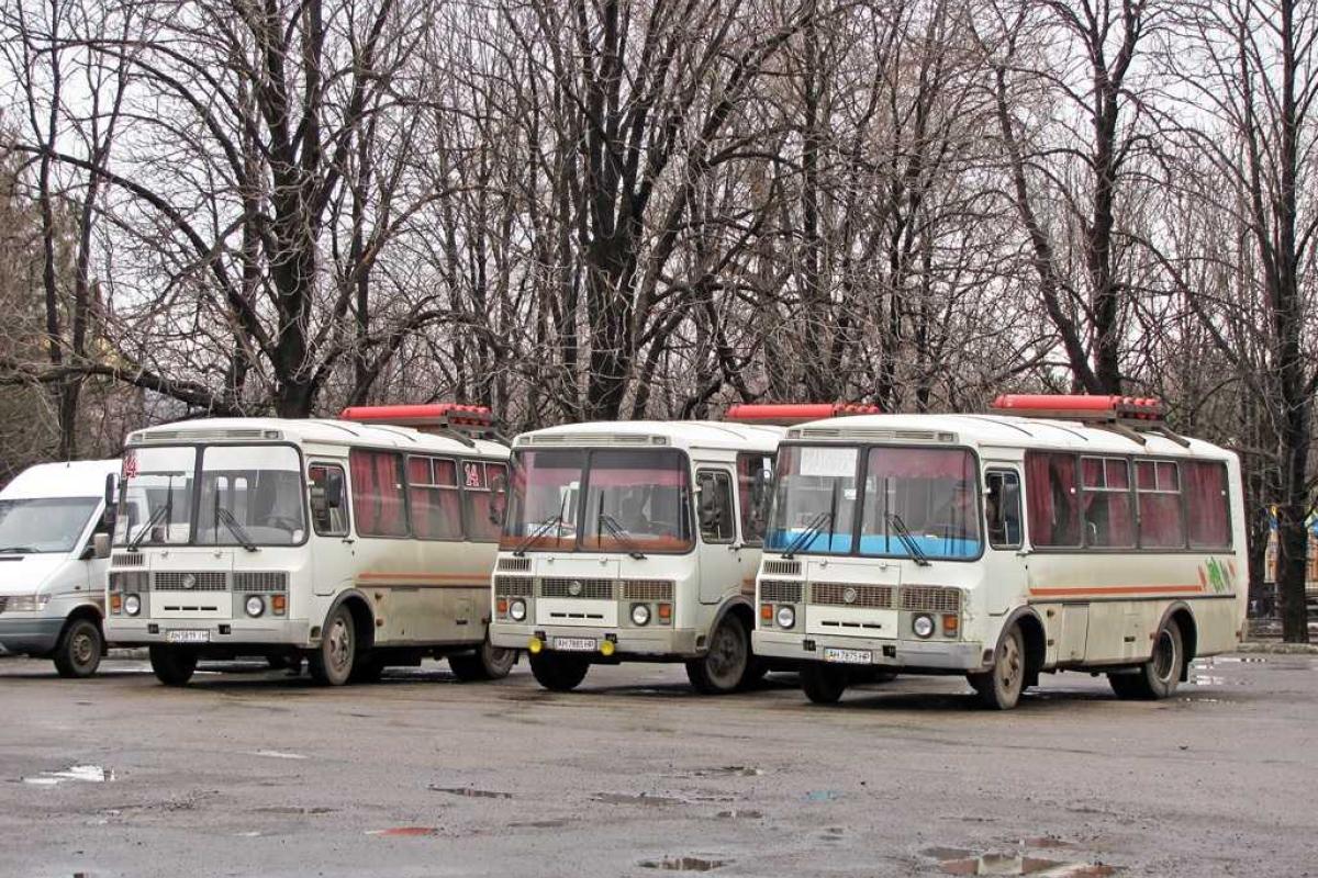 В Горловке в поминальный день к кладбищам будут ходить специальные автобусы