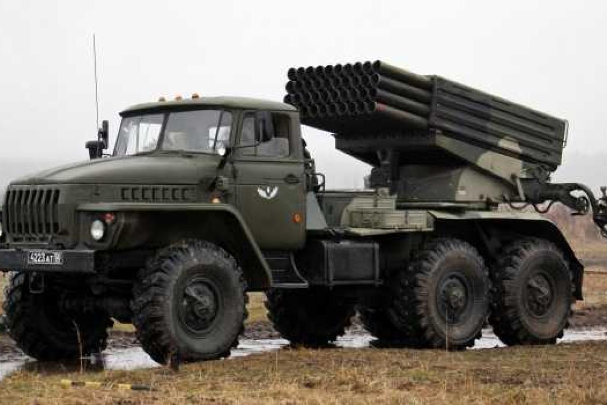 В Луганск прибывает военная техника, ДРГ боевиков активизируются В Луганск прибывает военная техника, ДРГ боевиков активизируются