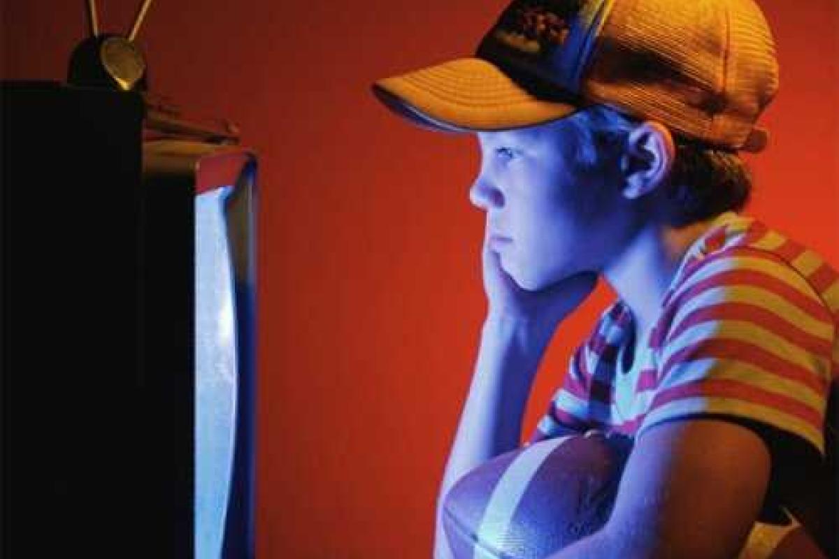 Просмотр телевизора вызывает преждевременную смерть - ученые Просмотр телевизора вызывает преждевременную смерть - ученые