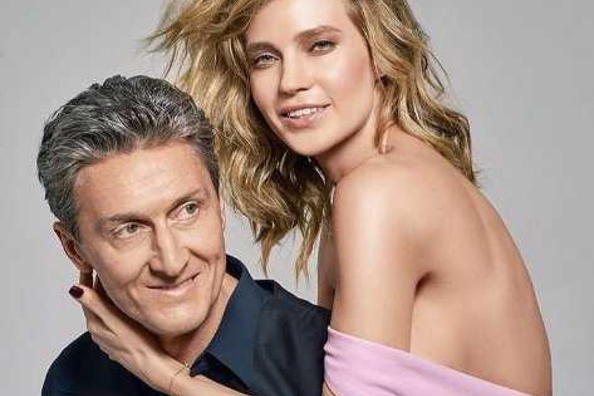 Певица Глюкоза обнажила грудь перед мужем