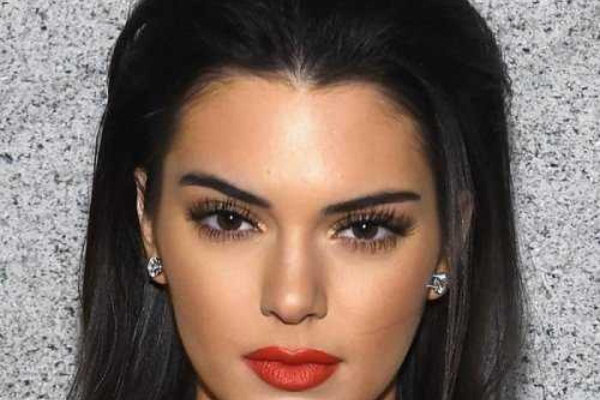 Сестру Ким Кардашьян украли с вечеринки в Каннах 