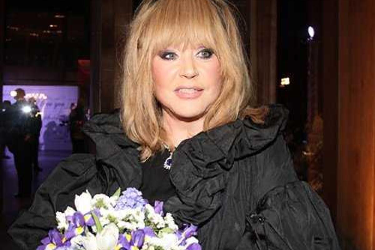 Алла Пугачёва скрывала от суда место работы и дату рождения 