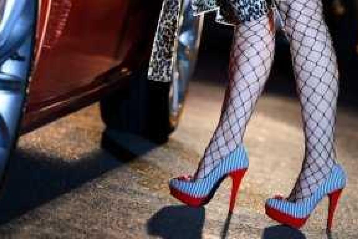 В Волгоградской области наркоман сдавал свою жену в секс-аренду 