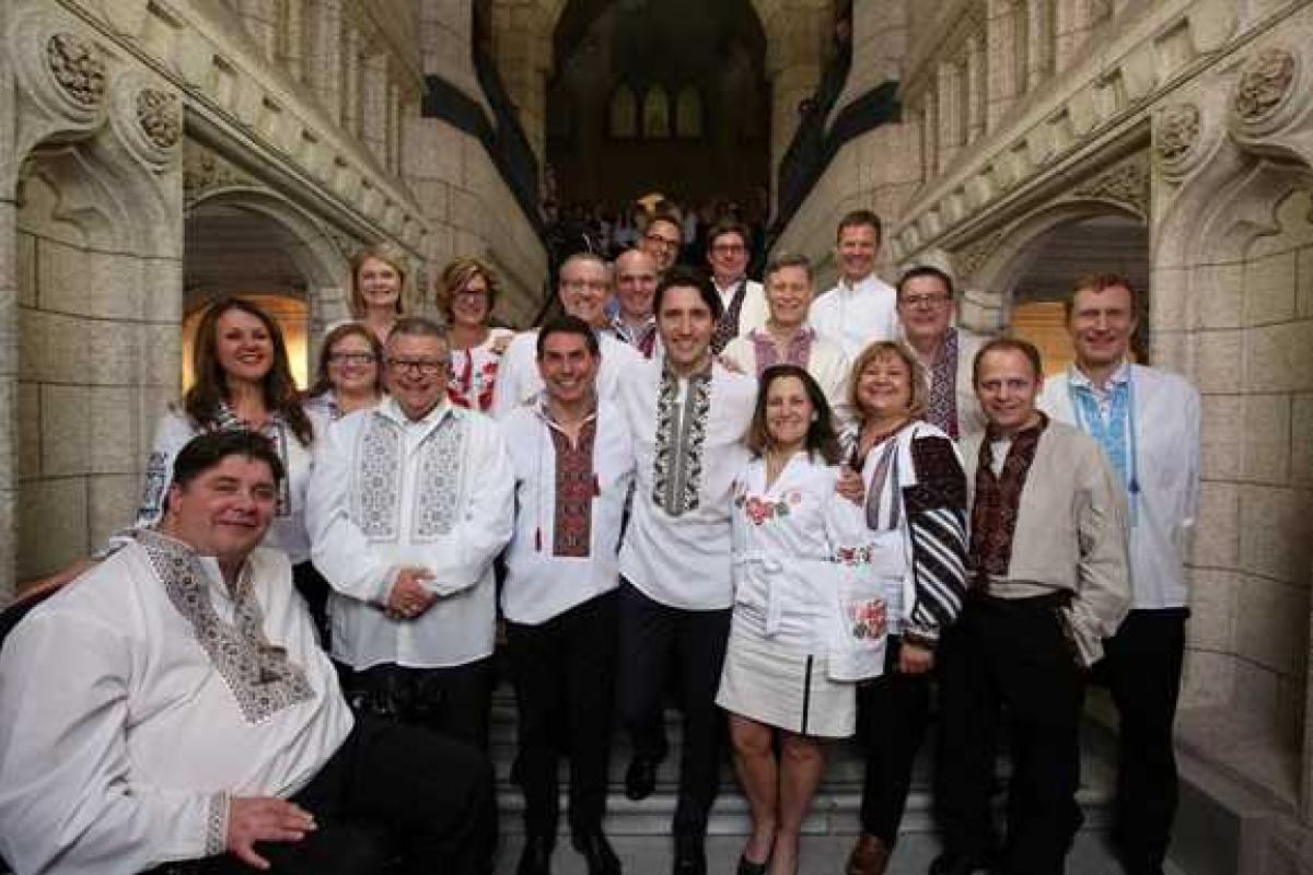 Канадские депутаты хотят посоревноваться с украинскими коллегами в пении Канадские депутаты хотят посоревноваться с украинскими коллегами в пении