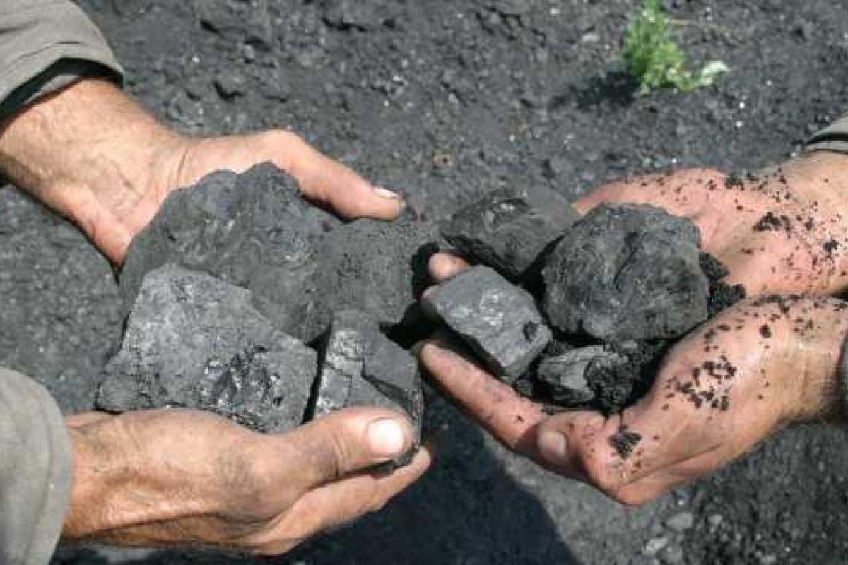 Заблокированных на шахте "Северная" горняков подняли на поверхность 