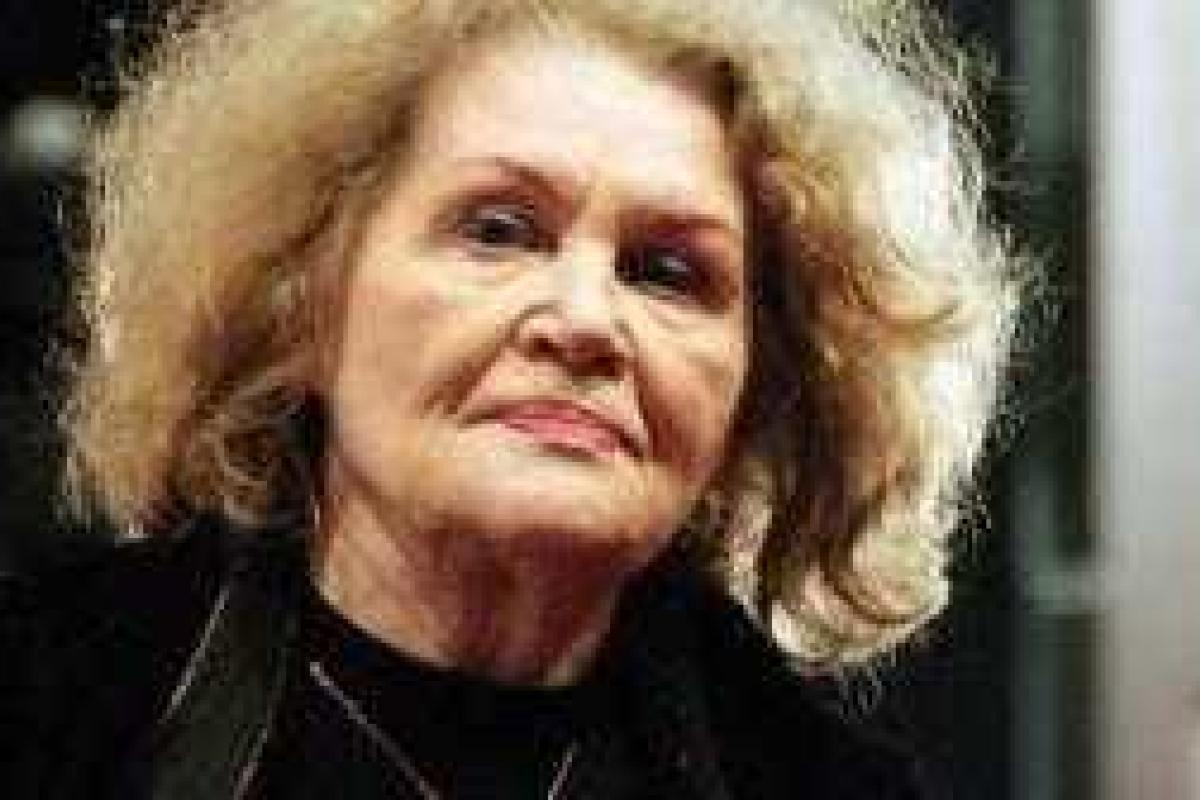 Лина Костенко в 2016 году опубликует новое произведение Лина Костенко в 2016 году опубликует новое произведение