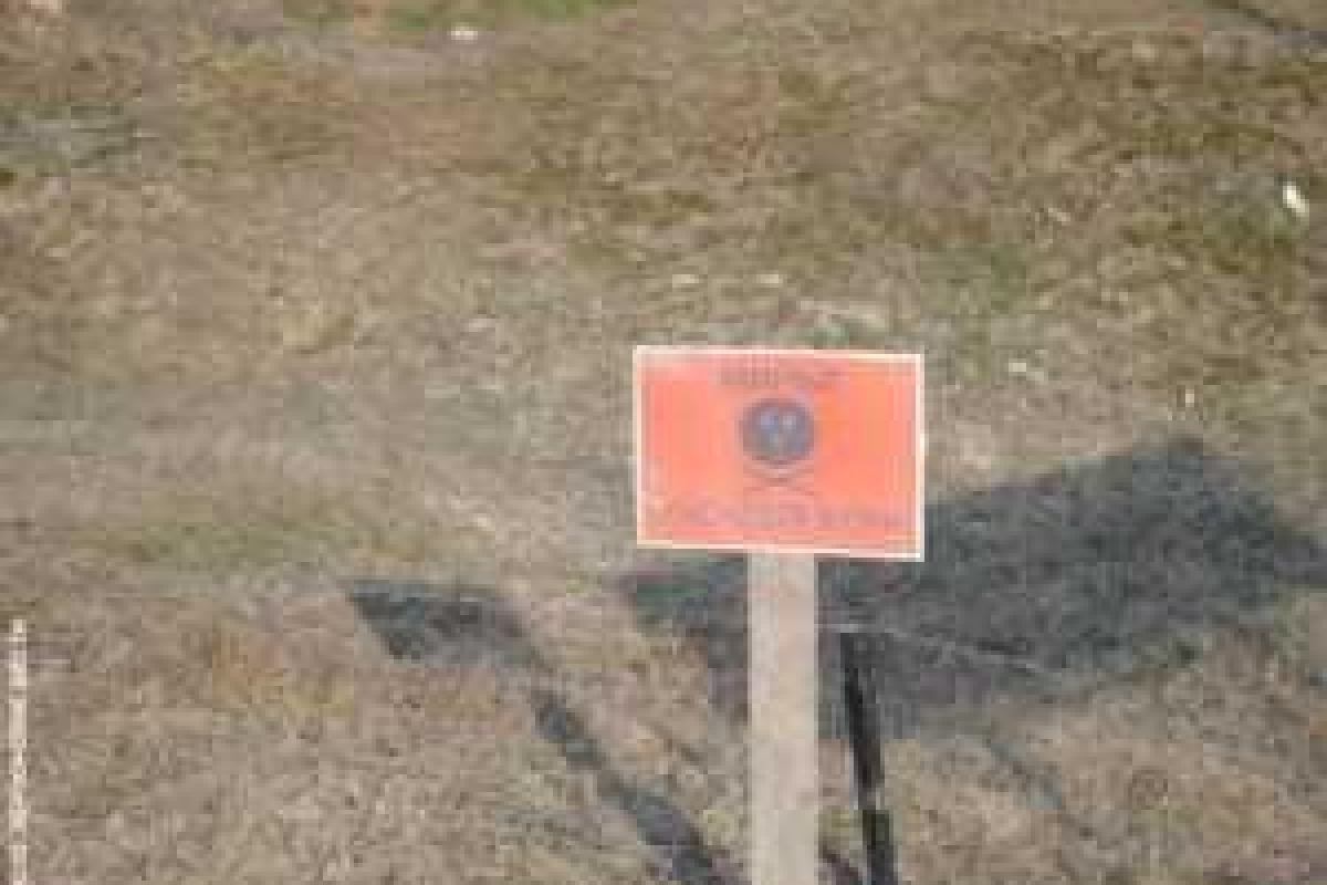 Российские саперы прибыли в Донецк и минируют территорию