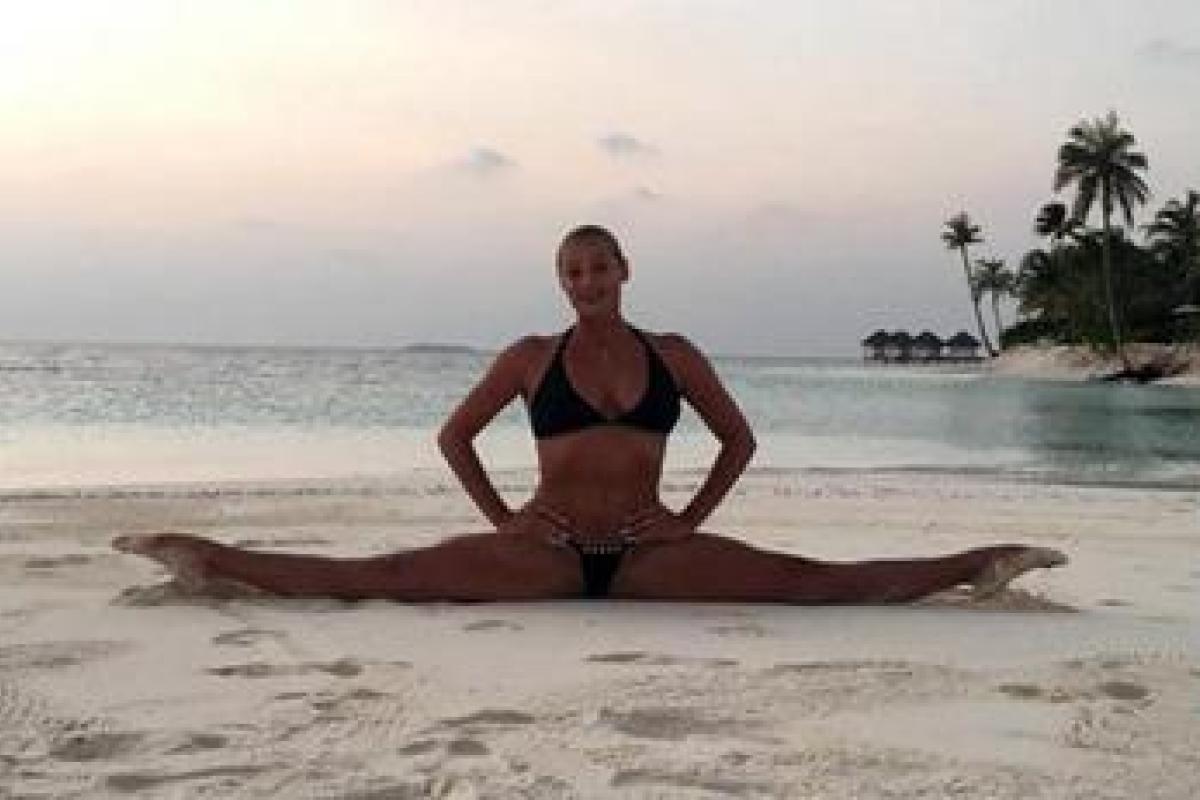 Волочкова снова шокировала фанатов новым экстремальным шпагатом