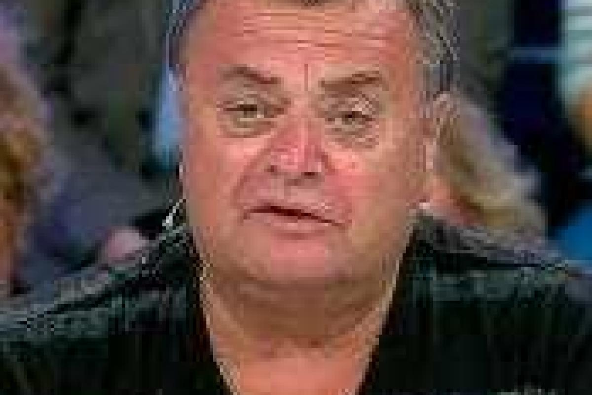 Отец Жанны Фриске попал в больницу после звонка "Шепелева"