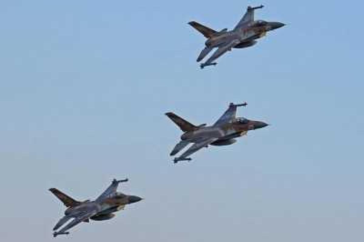 Армия Турции готовится войти на территорию Сирии