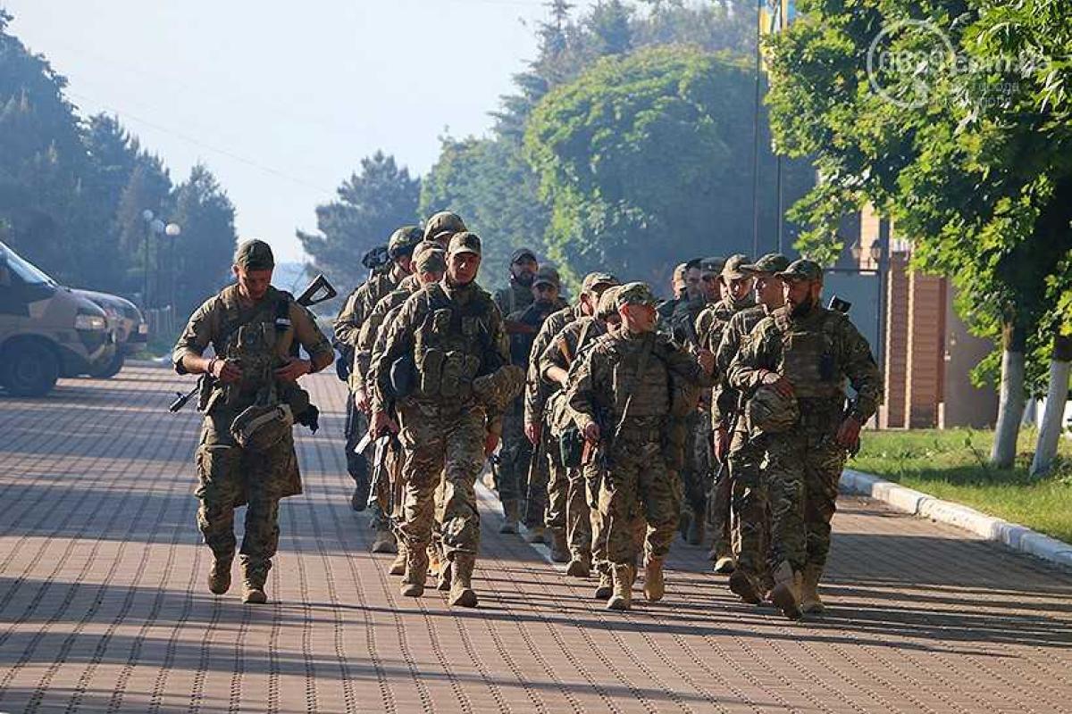 В Мариуполе проверили боевую готовность «АЗОВа»