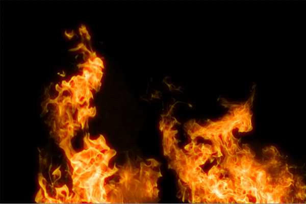 В Ужгороде на пожаре погиб мужчина В Ужгороде на пожаре погиб мужчина