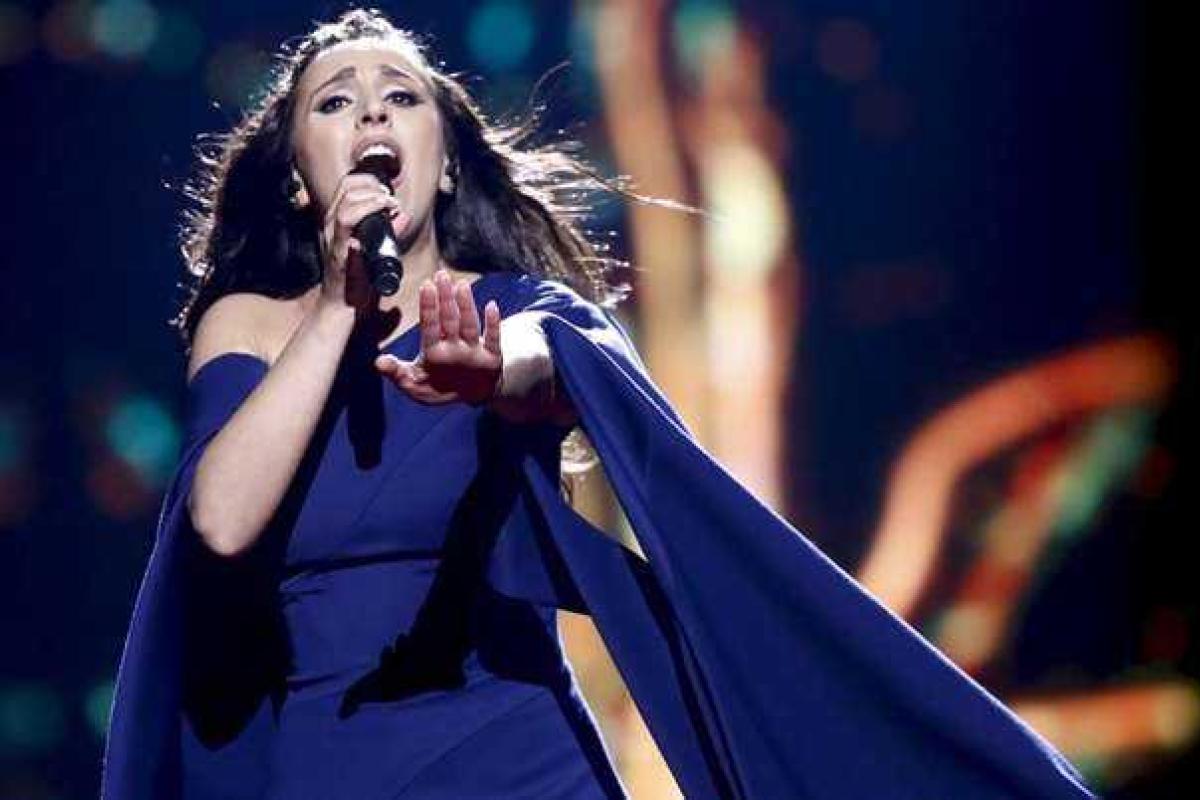 Российские комментаторы переврали значение песни Джамалы на «Евровидении-2016» Российские комментаторы переврали значение песни Джамалы на «Евровидении-2016»